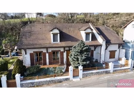 maison 7 pièces 166 m²