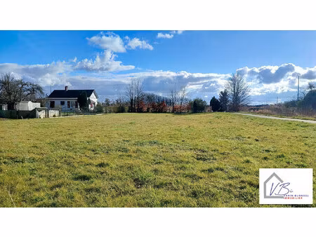 très grand terrain constructible