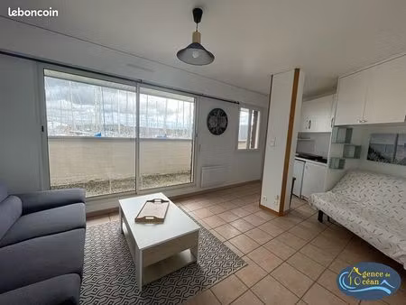 studio 1 pièce 20 m²