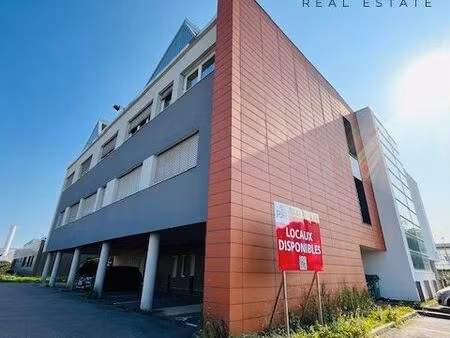 bureaux 675 m² maxéville