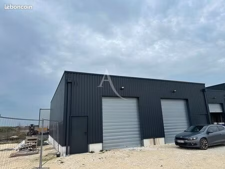 local commercial 90 m² le gua