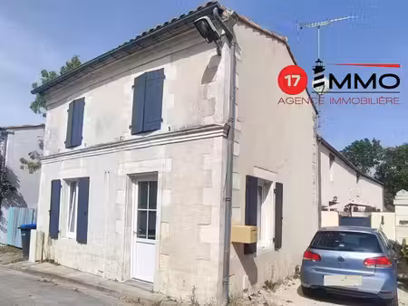 vente maison salles-sur-mer (17220) - - surface privée