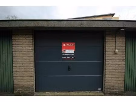 parking/boxe de garage