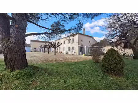 a vendre maison en pierre sur segonzac - 4 chambres - 224 m2