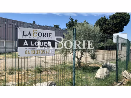 avignon  ensemble de bureaux de 120 m2 en location avec 580