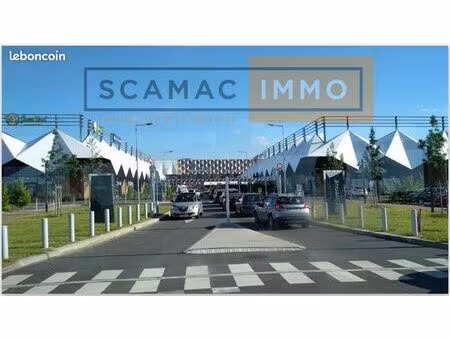 local commercial 382 m²