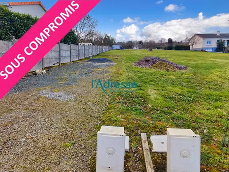 vente terrain 664 m² à saint-rémy-en-mauges (49110)  39 490 €