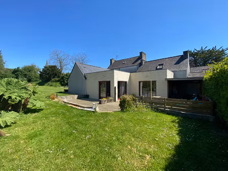 a vendre maison à guimiliau 8 pièces de 147.8m²