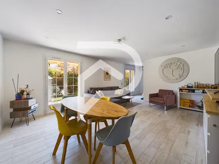 vente maison 5 pièces 122 m² la valette-du-var (83160)