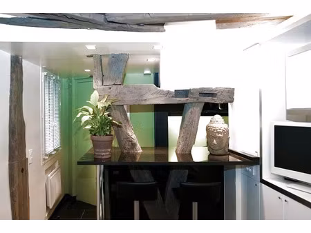 location meublée appartement 2 pièces 24 m² à paris 1er (75001)  1 700 €