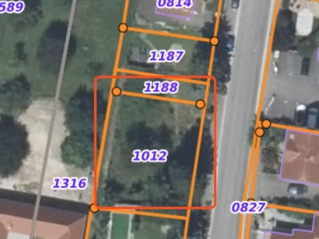 terrain constructible non viabilisé