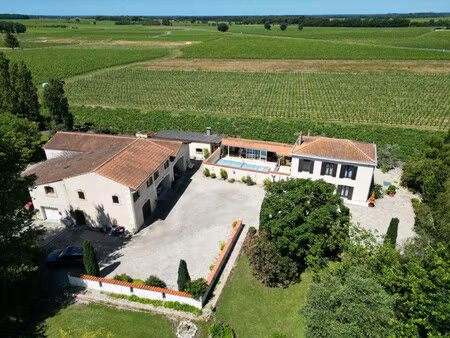 maison de maître à blaignan