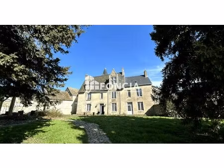 maison de luxe à vendre à coulans-sur-gée