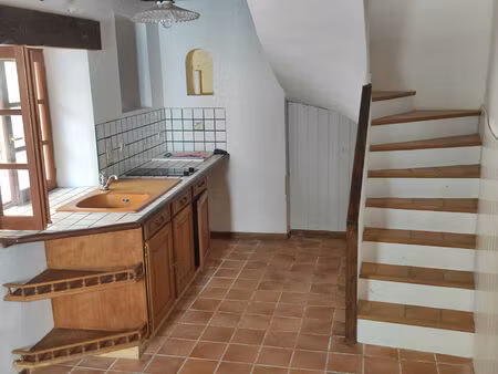 a louer t2 bis bize-minervois