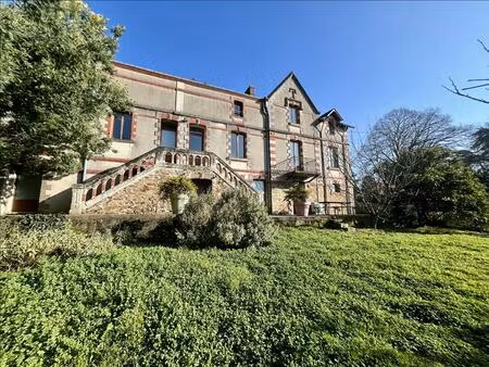 vente maison 8 pièces 241 m² saint-jean-de-boiseau (44640)