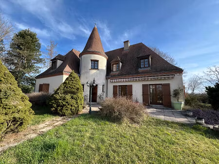 trevol - grande maison familiale avec piscine