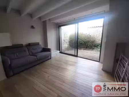 vente maison salles-sur-mer (17220) - - surface privée