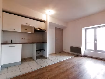 appartement t2 sur roquemaure