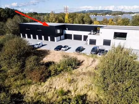 hall 390m² - weyler