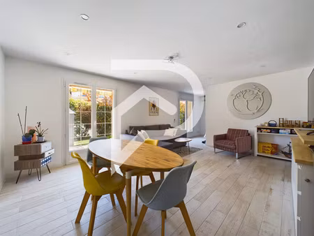 vente maison la valette-du-var 83160 - - surface privée