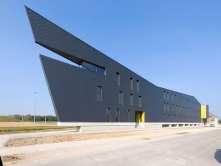 commercieel te koop in steenokkerzeel