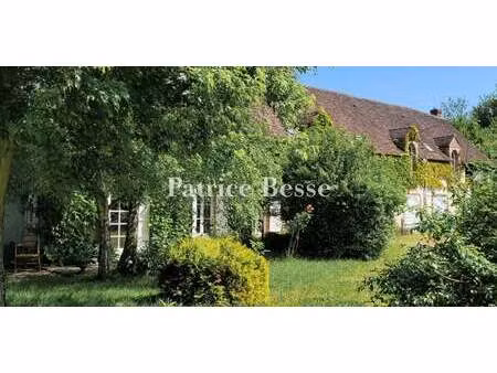 corps de ferme avec dépendances et jardin savigny-sur-clairis (89)