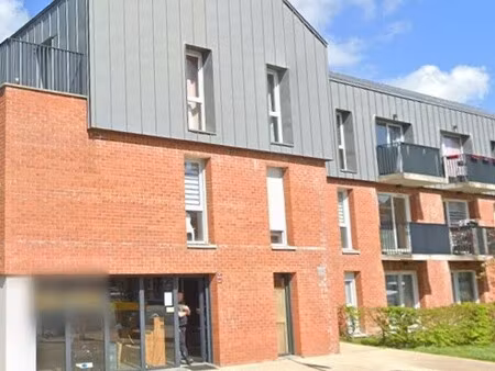 location local commercial 1 pièce