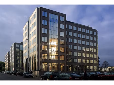 commercieel te huur in sint-stevens-woluwe
