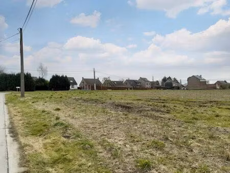11 beaux terrains à bâtir