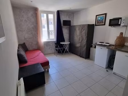 location meublée appartement 1 pièce 16 m² à vinon-sur-verdon (83560)  350 €