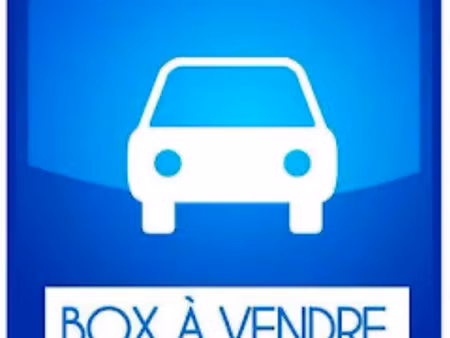 a vendre 5 box et 2 places de parking! 1min de la gare