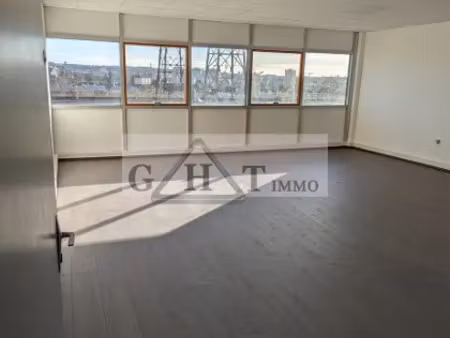 a vendre neuilly sur marne bureaux 300m2