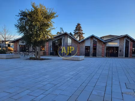 vente locaux professionnels 61.28 m² à lacanau (33680)  477 000 €