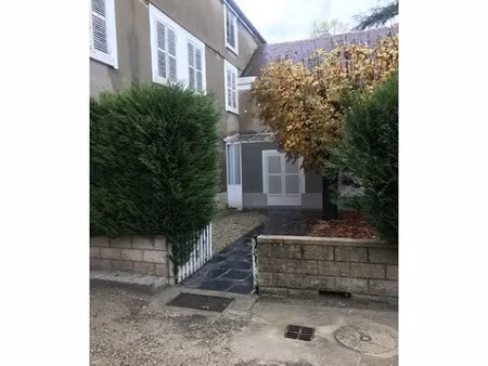 vente locaux professionnels 110 m² à tonnerre (89700)  422 000 €