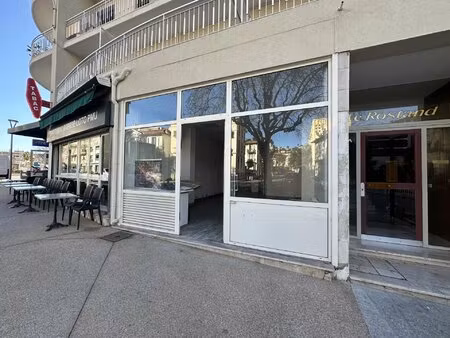 a louer local commercial