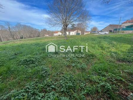 joli terrain de campagne