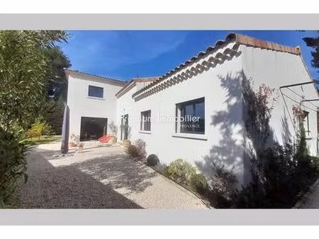 villa de luxe de 5 pièces en location la ciotat  france