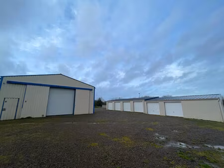 vente entrepôt / local industriel  137.00m²  saint