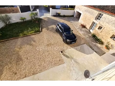 vente maison 6 pièces 180 m² à soyaux (16800)  300 000 €