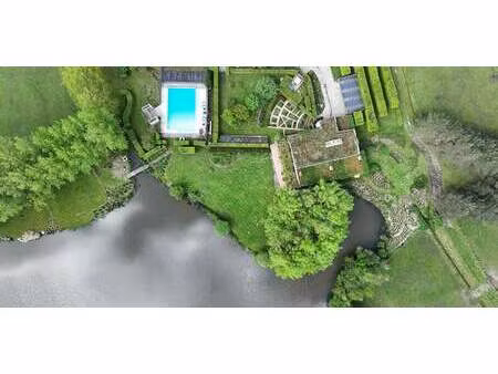 maison avec piscine et jardin combreux (45)