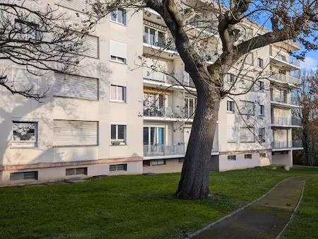 vente appartement 5 pièces 115 m² à saint-quentin (02100)  95 000 €