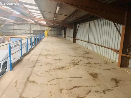 garde meuble securise - stockage avec acces poids lourd