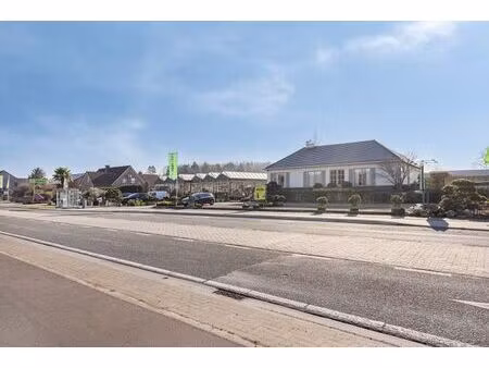 stijlvol kantoor met uitstekende visibiliteit en bereikba...