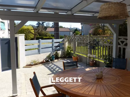 maison 8 pièce(s)  saint-léon-sur-l'isle