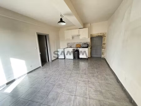 vente immeuble 4 pièces 88 m² à clarensac (30870)  199 900 €