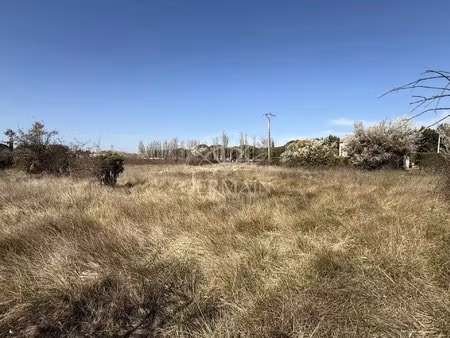 terrain à bâtir à l'isle-sur-la-sorgue  1094 m²