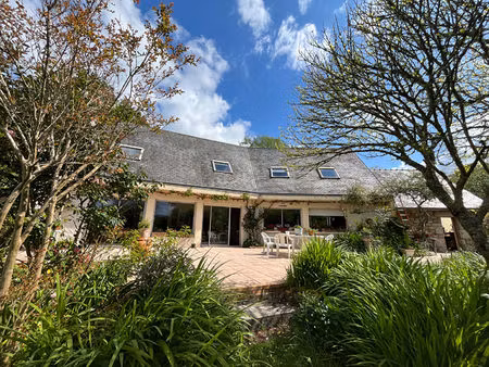 maison gouesnach 7 pièce(s) 170 m2