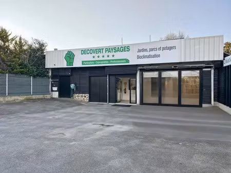 local activité à vendre . local commercial