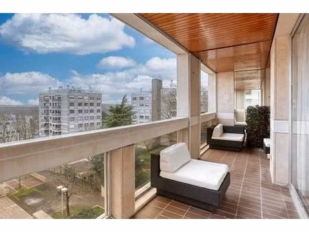 appartement de prestige en vente garches  île-de-france