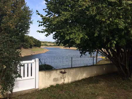 location maison 3 pièces  65.00m²  saint